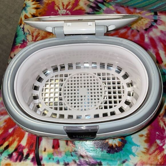 Haier hu335w Ultrasonic Cleaner For Jewelry eyeglasses and more - Picture 7 of 9
